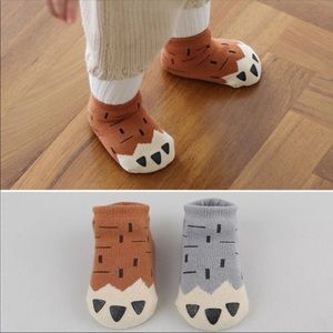 Brand New Set of 2 Pairs Animal Socks 0-24 Months